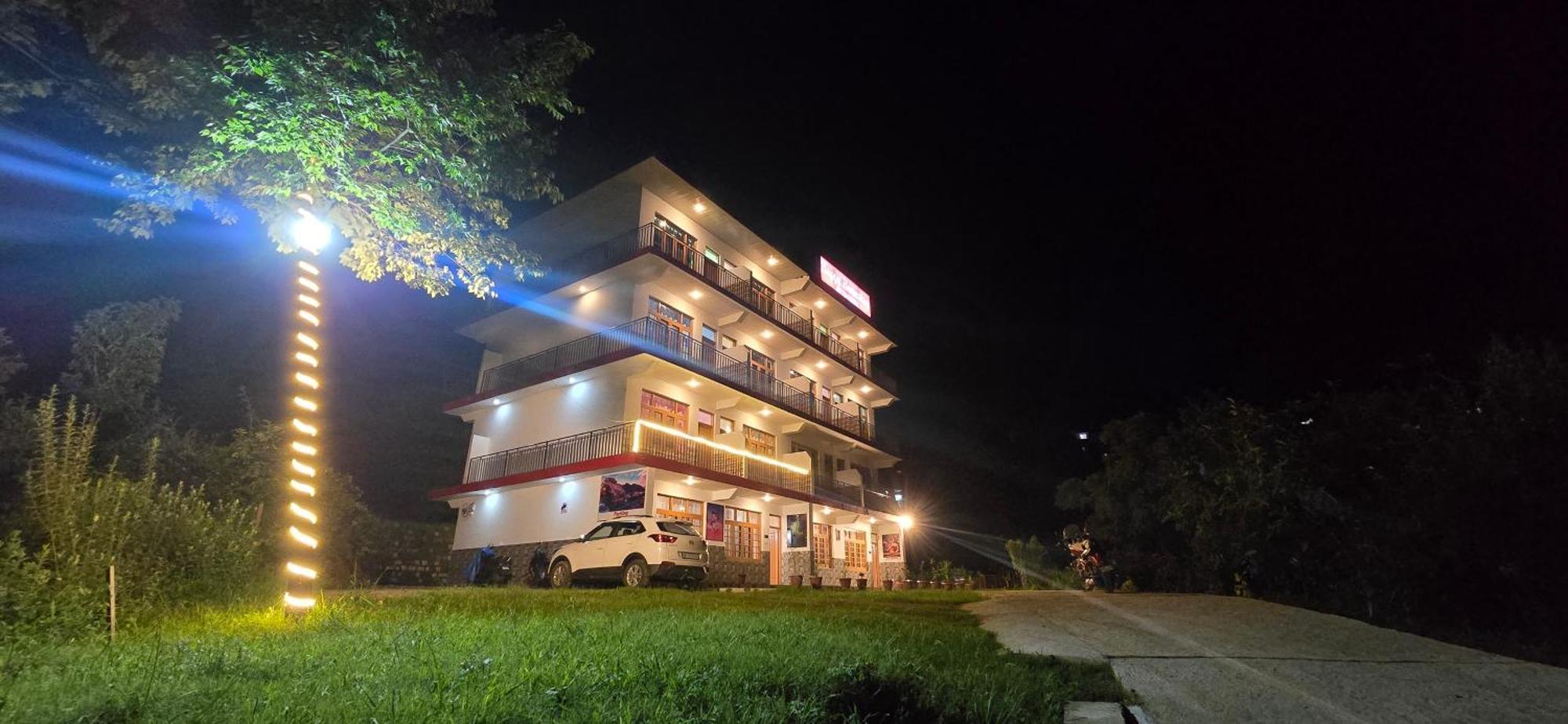 Happy Home Stay, ダラムシャーラー エクステリア 写真