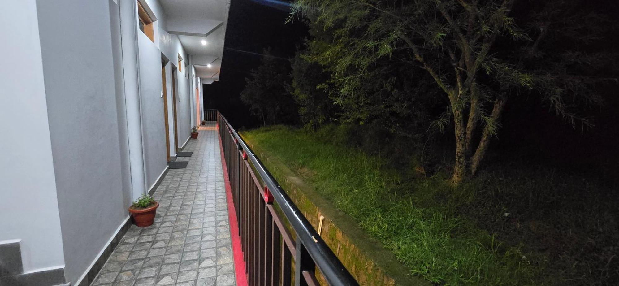 Happy Home Stay, ダラムシャーラー エクステリア 写真